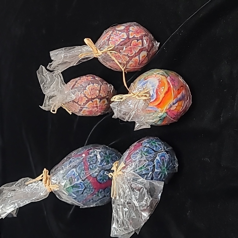 Vintage Eggs & Ball Bohemian Floral Candles - Set‎ of 5